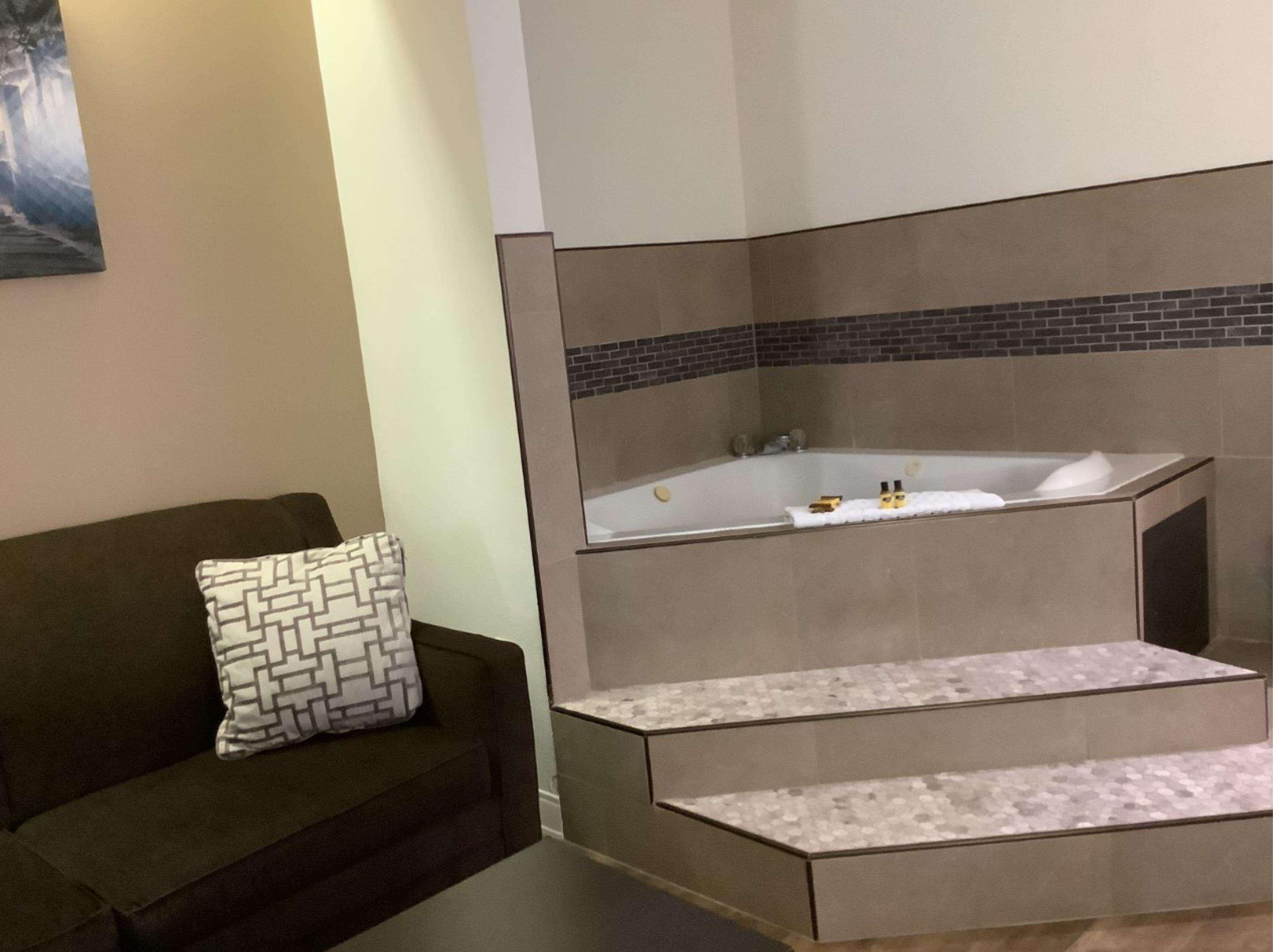 Best Western Plus Мадисон Экстерьер фото